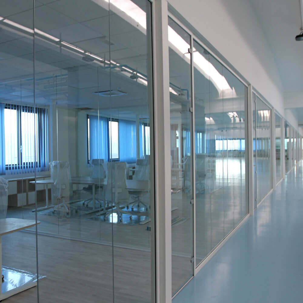 uffici-interni-2 LASIT cambia de sede: objetivos más grandes en un espacio más grande