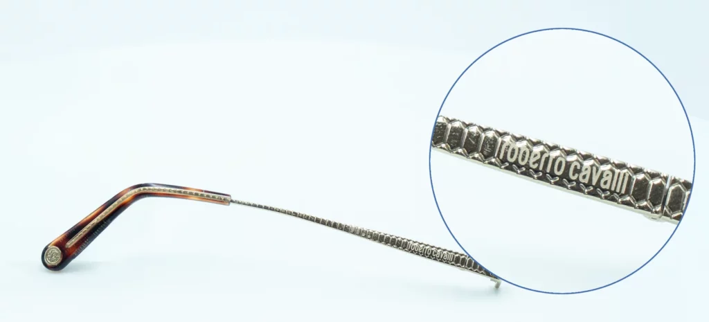 Occhialeria_Roberto-Cavalli-1024x465 Le laser picoseconde : une révolution dans le marquage des lunettes